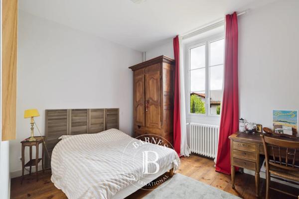 Saint-Pierre-d'Irube, Maison 10 Chambres -  600 m² à vendre