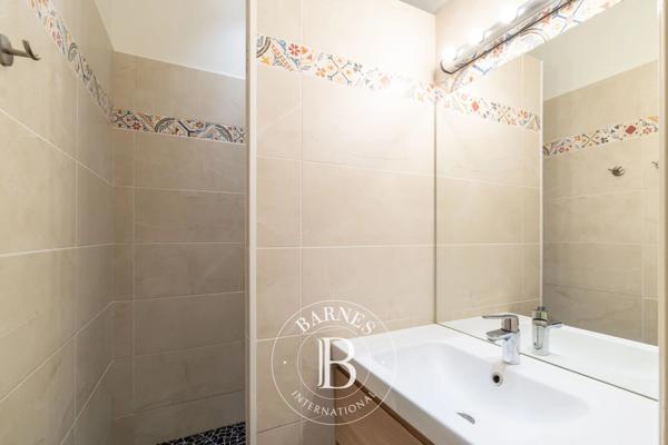 Saint-Pierre-d'Irube, Maison 10 Chambres -  600 m² à vendre
