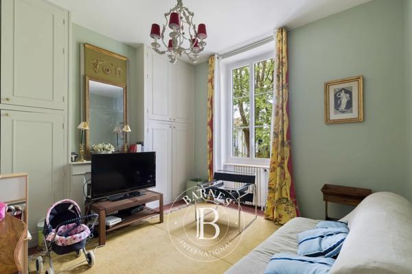 Saint-Pierre-d'Irube, Maison 10 Chambres -  600 m² à vendre