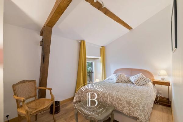 Saint-Pierre-d'Irube, Maison 10 Chambres -  600 m² à vendre