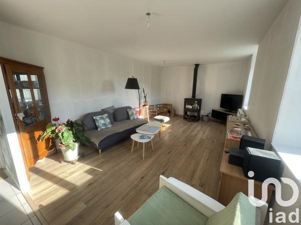 Maison à vendre 11 pièces 215 m² Le Mené