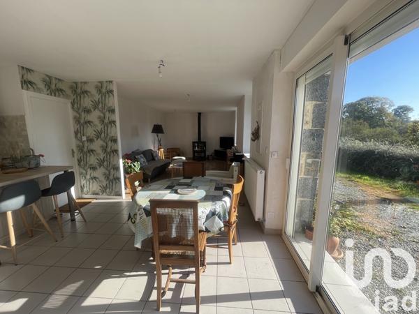 Maison à vendre 11 pièces 215 m² Le Mené