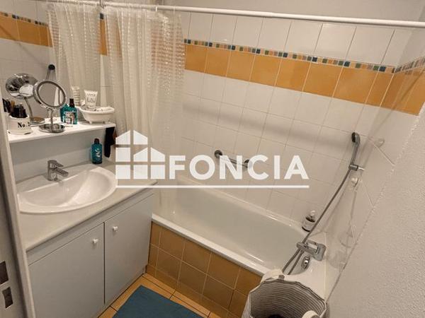 Location Appartement 3 pièces 53.3 m² - 2 RUE DE SOLFERINO Elbeuf 76500