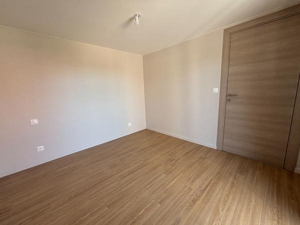 Appartement 4 pièces 87.98 m2