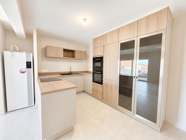 Appartement 4 pièces 87.98 m2