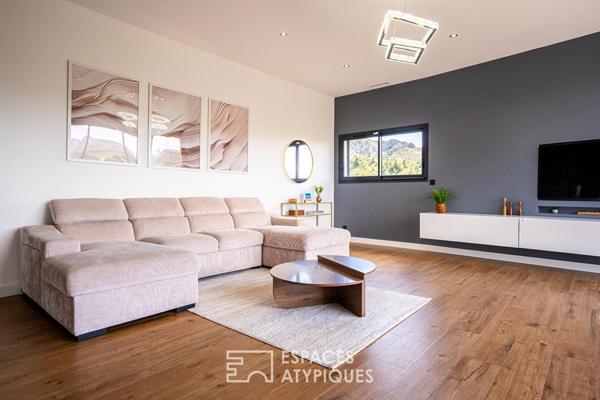 Superbe villa contemporaine avec vue imprenable sur les massifs