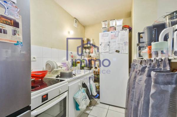 Lyon 7 / Idéal investissuer - T2 + Box fermé - Vendu occupé