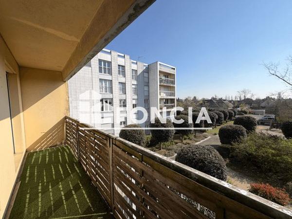 Location Appartement 3 pièces 66.6 m² - RESIDENCE LES CHENES Chartres 28000