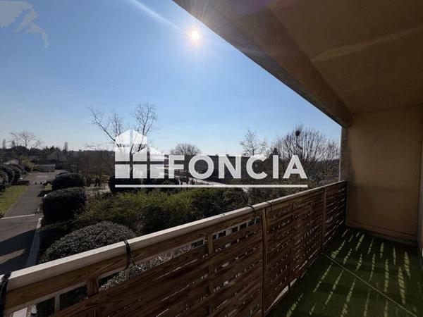 Location Appartement 3 pièces 66.6 m² - RESIDENCE LES CHENES Chartres 28000