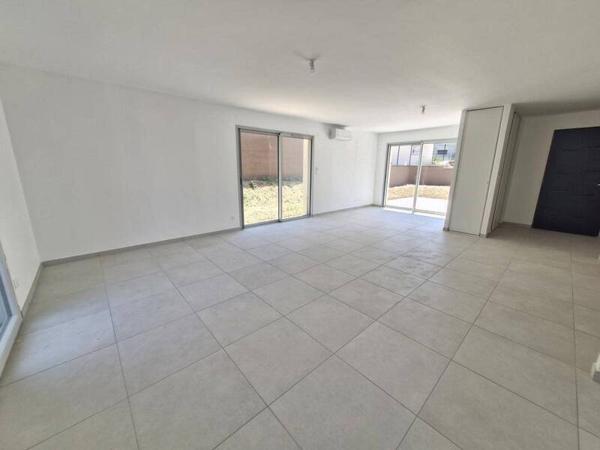 Maison 5 pièces                                        - 38300 Bourgoin-Jallieu Réf : 4773
