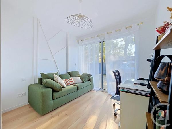Maison à vendre  4 pièces - 97,54 m 2   MIOS  - 33