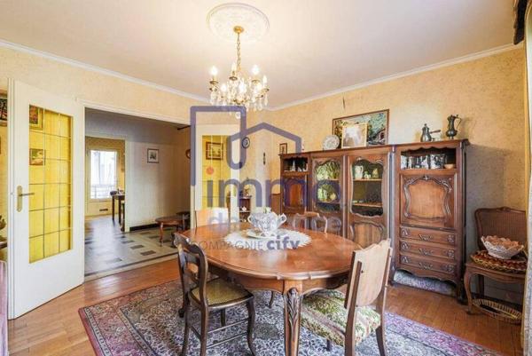 Appartement 3 pièces                                        - 38100 Grenoble Réf : 21530-IMMODEFRANCE69