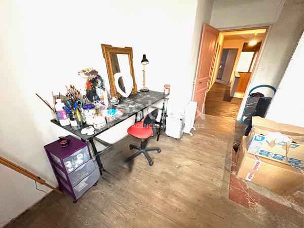 A VENDRE MAISON MITOYENNE SUR LAVELANET