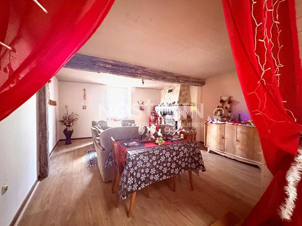 A VENDRE MAISON MITOYENNE SUR LAVELANET