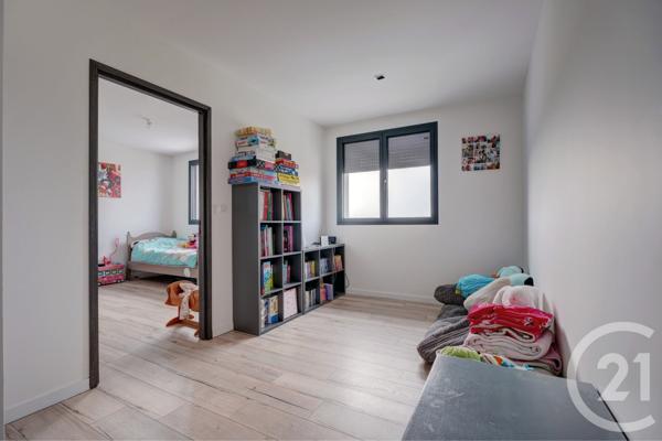 Maison à vendre  7 pièces - 245 m2 REYRIEUX - 01