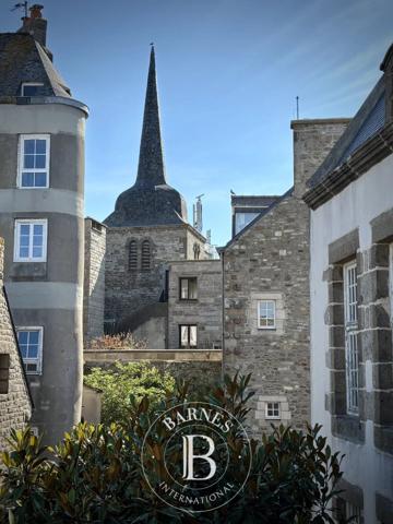 Saint-Malo, Triplex  158 m² à vendre