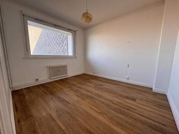 A VENDRE : T3 à MARCQ EN BAROEUL • • 335 000 € FAI • Réf. 1620