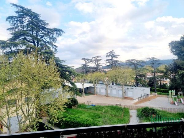 Draguignan centre résidence calme F3 traversant 3eme ét ascenseur balcon 169000€ dpe C Draguignan (83300)