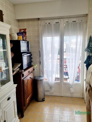 Draguignan centre résidence calme F3 traversant 3eme ét ascenseur balcon 169000€ dpe C Draguignan (83300)