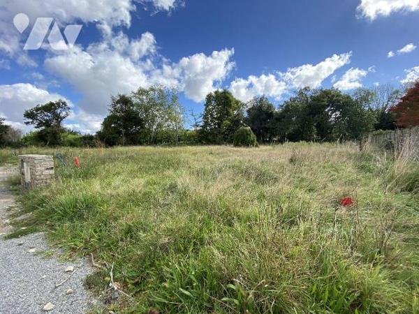 Secteur vallée verte - En impasse, dans un cadre bucolique, venez penser votre futur projet sur...