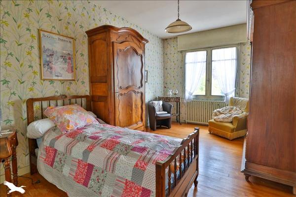 Maison à vendre |  Cognac |  5 pièces | 172 m²