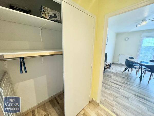 Appartement à louer 1 pièce 27.29m² Le Mans (72000)