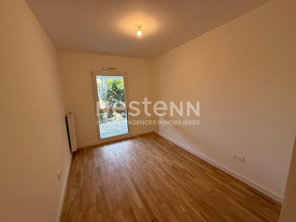 NEUF - Appartement de standing avec balcon - 4 pièces - 107m² - lumineux et calme dans un secteur recherché - vue imprenable sur Rouen - Mont Saint Aignan