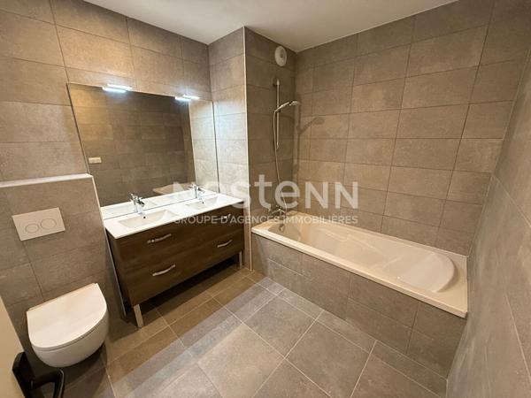 NEUF - Appartement de standing avec balcon - 4 pièces - 107m² - lumineux et calme dans un secteur recherché - vue imprenable sur Rouen - Mont Saint Aignan