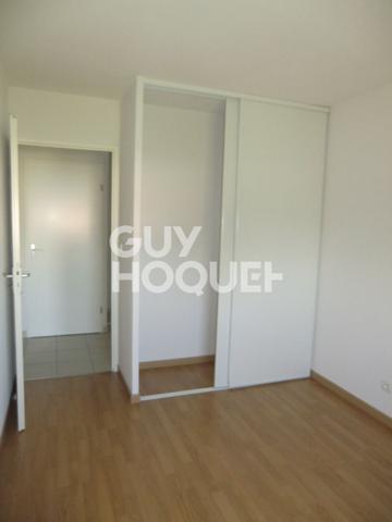 Appartement Muret 3 pièce(s)+ 4 parkings