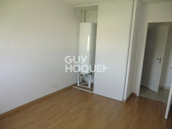 Appartement Muret 3 pièce(s)+ 4 parkings