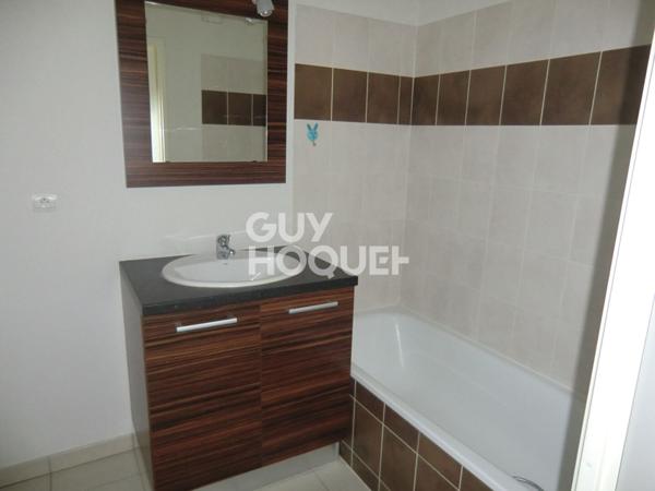 Appartement Muret 3 pièce(s)+ 4 parkings