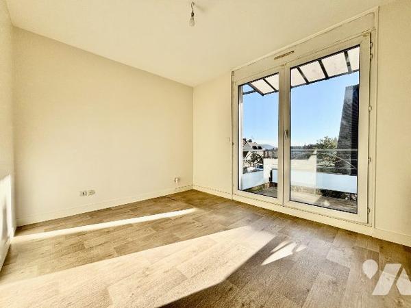 Studio de 38 m2 avec place de parking