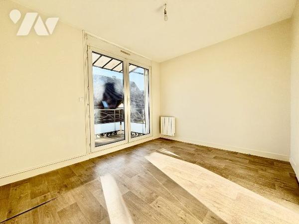 Studio de 38 m2 avec place de parking