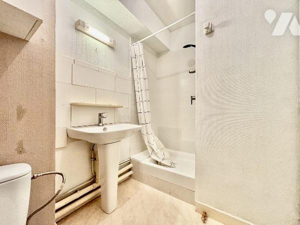 Studio de 38 m2 avec place de parking