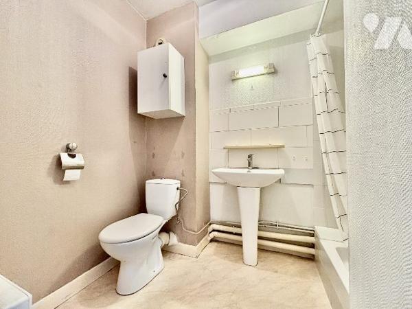 Studio de 38 m2 avec place de parking