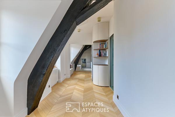 Appartement de caractère au sein de l’Hôtel de Chaulnes sur la Place des Vosges