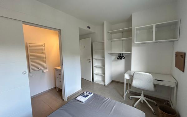 Appartement à louer    2 pièces •  Pessac