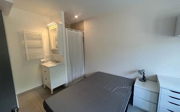 Appartement à louer    2 pièces •  Pessac