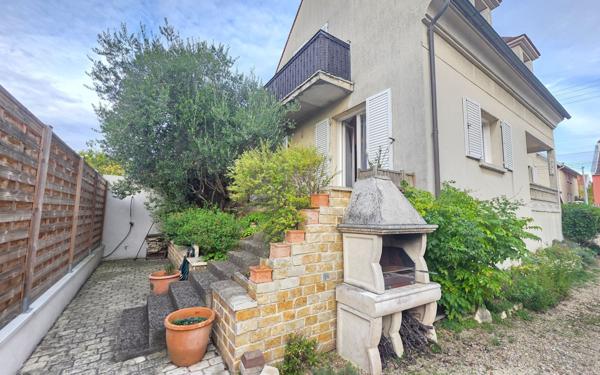 Maison à vendre    4 pièces •  Sartrouville
