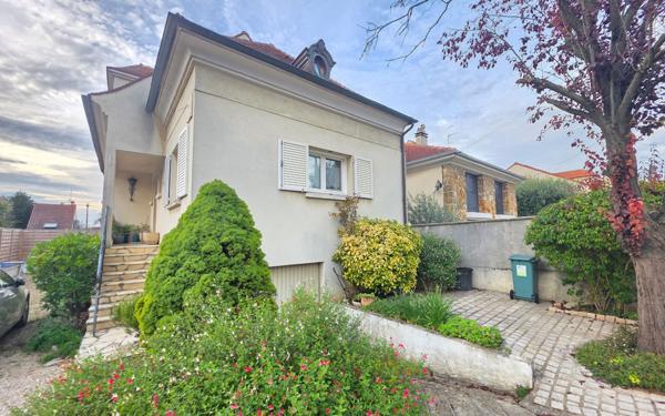 Maison à vendre    4 pièces •  Sartrouville