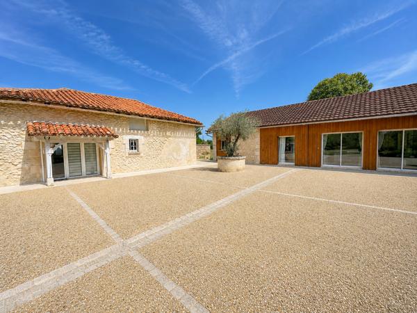 Maison à vendre à Montrem (24110) - Dordogne