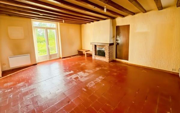 Maison à vendre    2 pièces •  Selles-sur-Cher