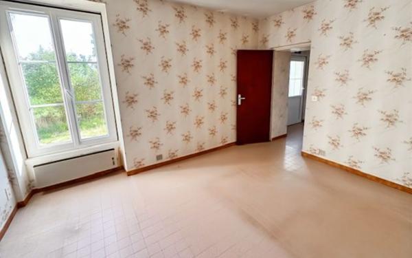 Maison à vendre    2 pièces •  Selles-sur-Cher