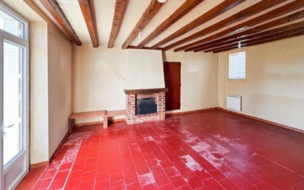 Maison à vendre    2 pièces •  Selles-sur-Cher