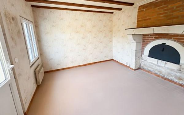 Maison à vendre    2 pièces •  Selles-sur-Cher