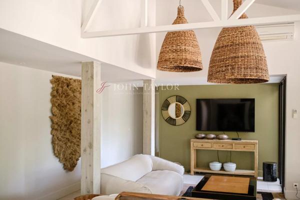A VENDRE Grande maison d'architecte avec Piscine et maison d'amis Pernes les Fontaines Provence