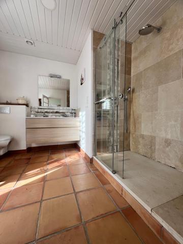 Les Pennes-Mirabeau – Maison familiale avec piscine, volumes et potentiel