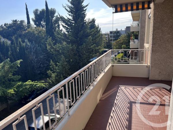 Appartement T3 à vendre  3 pièces - 73,12 m 2   MARSEILLE  - 13012