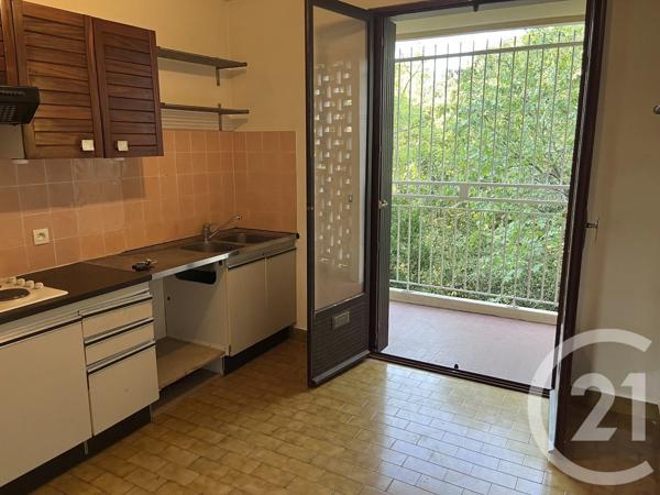Appartement T3 à vendre  3 pièces - 73,12 m 2   MARSEILLE  - 13012