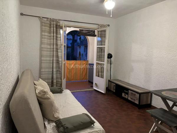 Location                                                      Appartement
                        
                     1 pièces                      20 m2                     à Villeneuve-Loubet